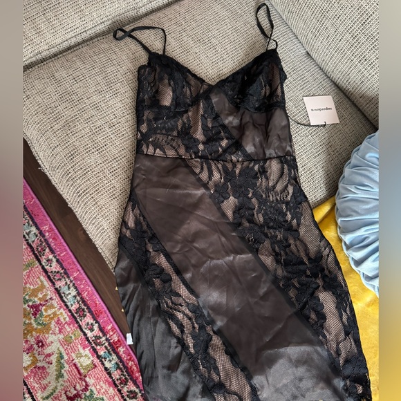 Super down Mirabelle Dress - Picture 3 of 6